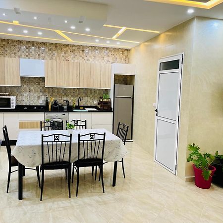 Appartement Pour Famille Avec Enfant Αλ Χοσέιμα Εξωτερικό φωτογραφία