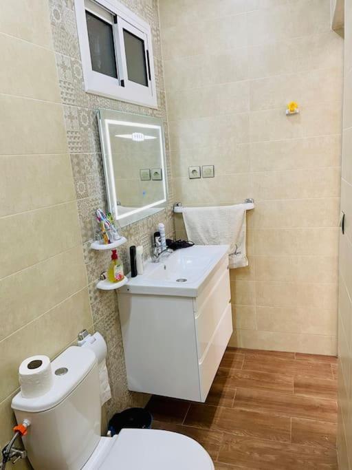 Appartement Pour Famille Avec Enfant Αλ Χοσέιμα Εξωτερικό φωτογραφία